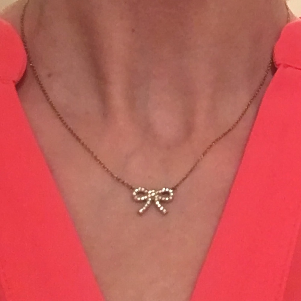 SALE‼️.CRISLU Gold Over Silver Bow Necklace